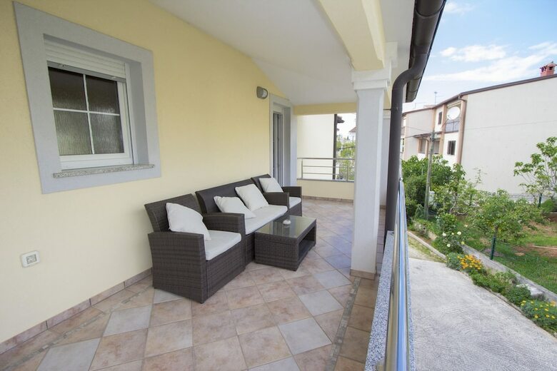 Apartments Rajci
