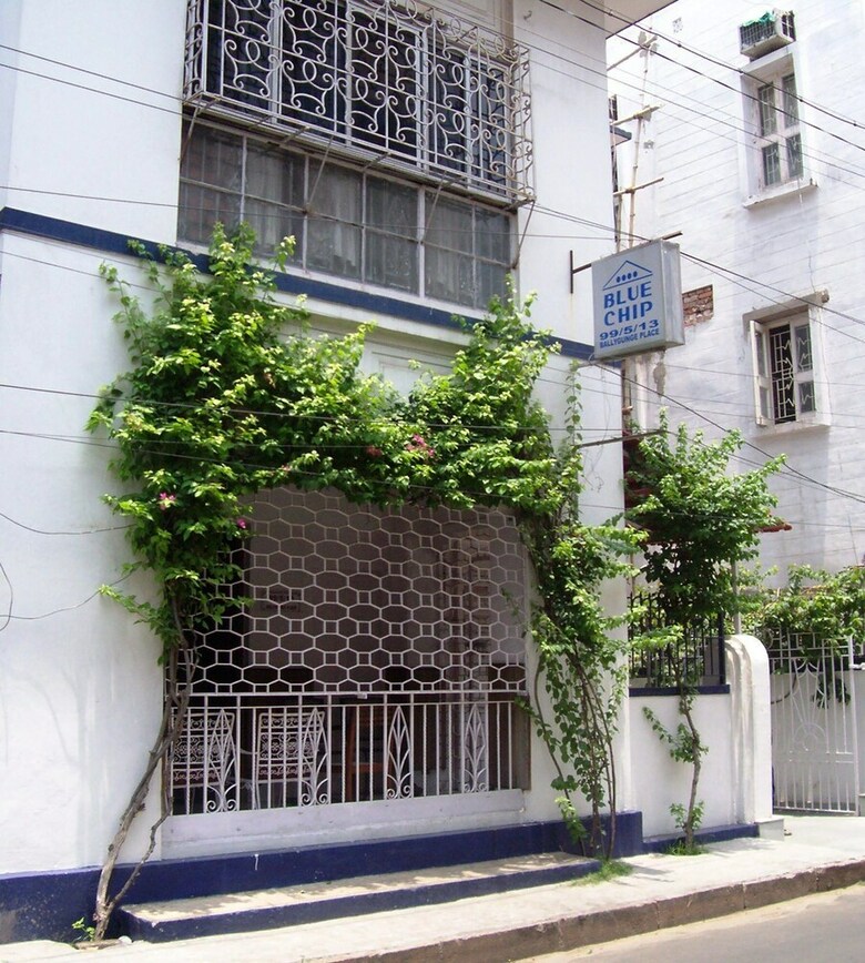 Hotel Blue Chip Guest House Kolkata