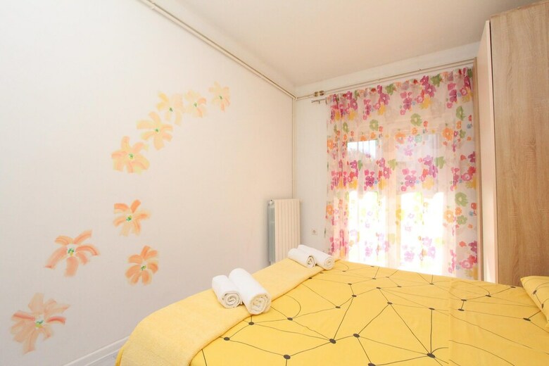 Apartments Rozi