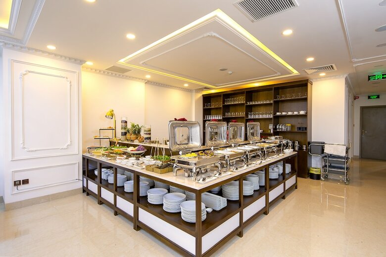 Roliva Hotel & Apartment Danang