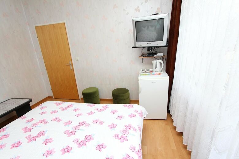 Hotel Rooms And Apartment Stefan