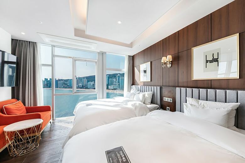 Hotel H Avenue Gwangalli Beach
