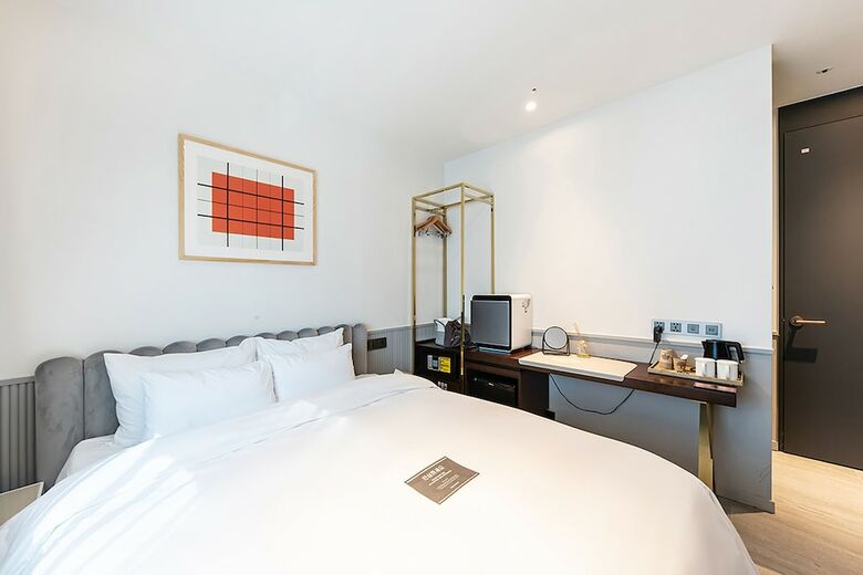 Hotel H Avenue Gwangalli Beach