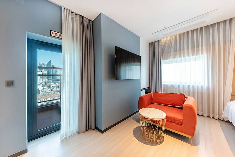 Hotel H Avenue Gwangalli Beach