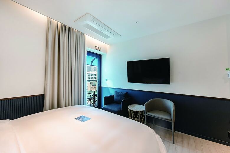 Hotel H Avenue Gwangalli Beach