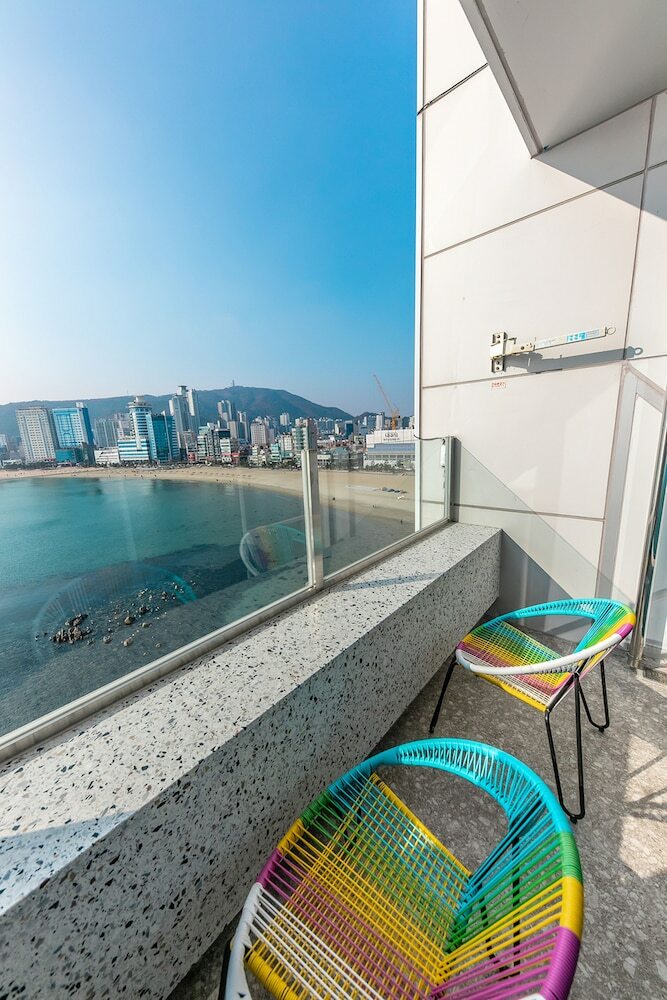 Hotel H Avenue Gwangalli Beach
