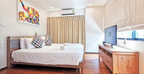 Apartamentos The Title West Wing By Trips Phuket