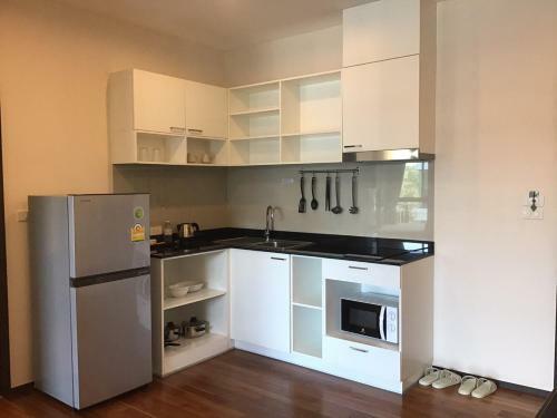 Apartamentos The Title West Wing By Trips Phuket