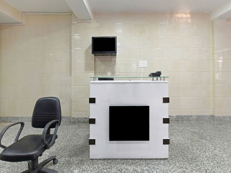 Hotel Oyo 22585 Flagship Sumit House