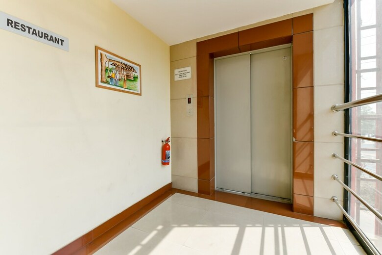 Hotel Oyo 28601 Og's Kanthari