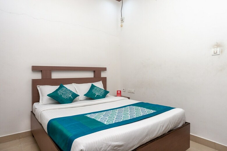 Hotel Oyo 5511 Mm Residency