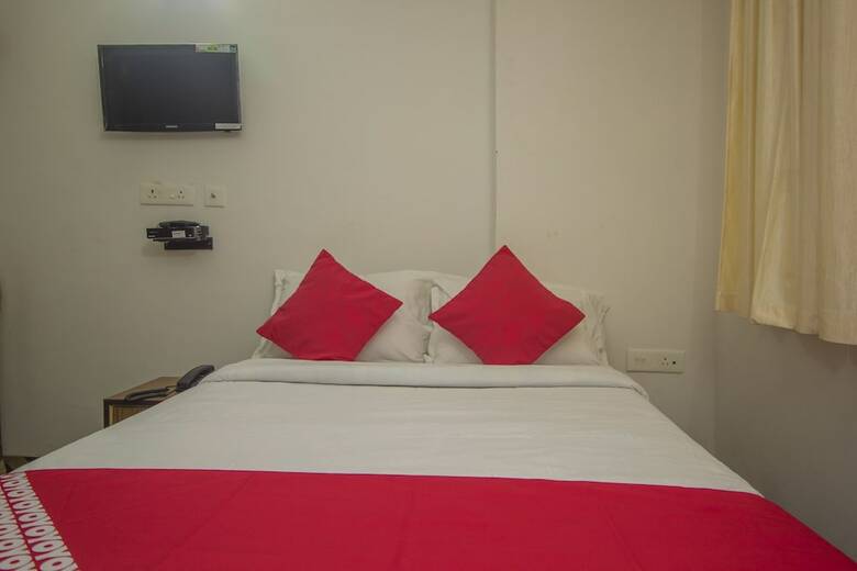 Oyo 26944 Hotel Inodoy