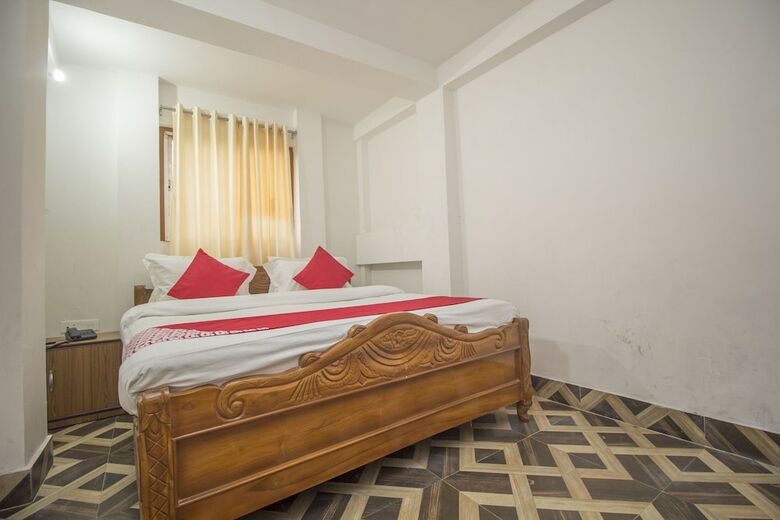 Oyo 26944 Hotel Inodoy