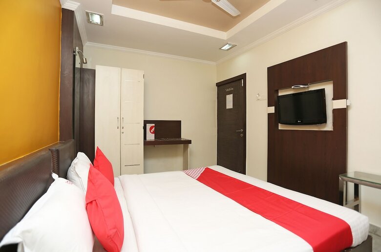 Oyo 24646 Hotel Gaurav Palace