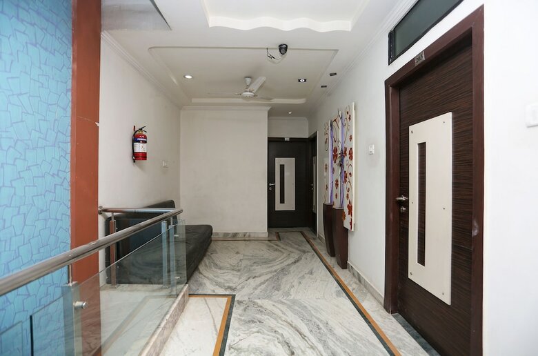 Oyo 24646 Hotel Gaurav Palace