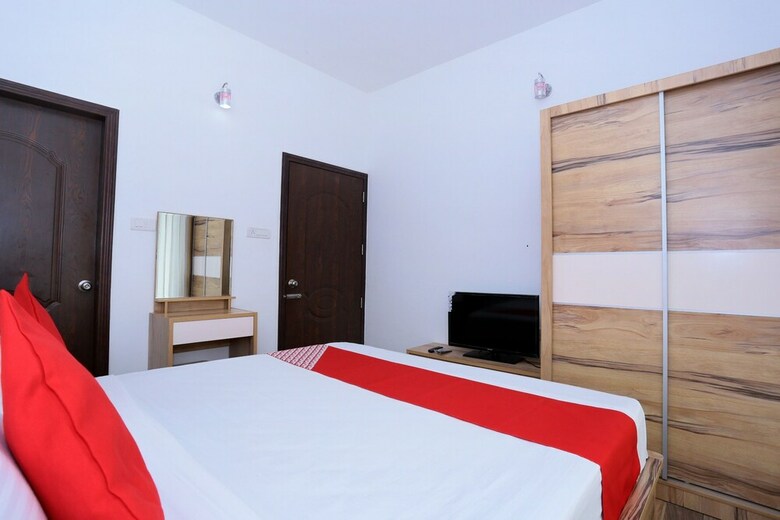 Hotel Oyo 24200 Bahri Beautiful Country
