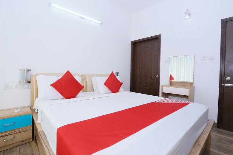 Hotel Oyo 24200 Bahri Beautiful Country