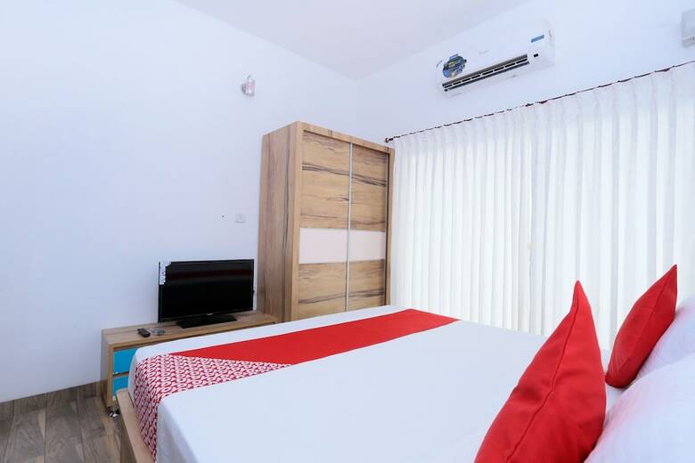 Hotel Oyo 24200 Bahri Beautiful Country