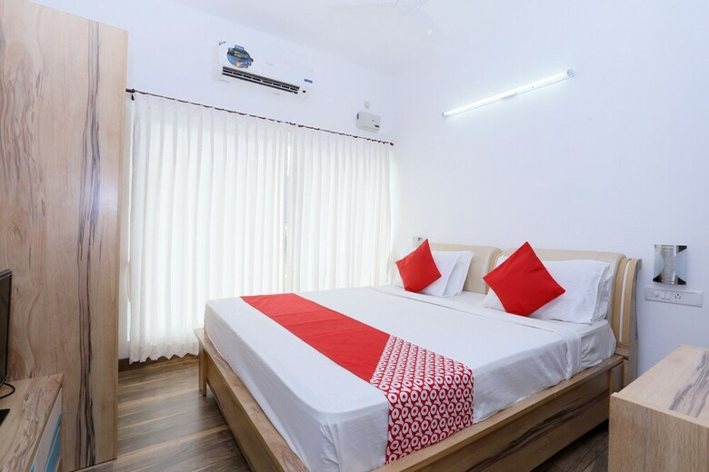 Hotel Oyo 24200 Bahri Beautiful Country