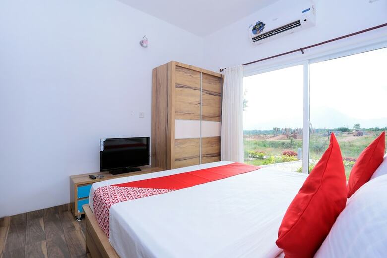 Hotel Oyo 24200 Bahri Beautiful Country