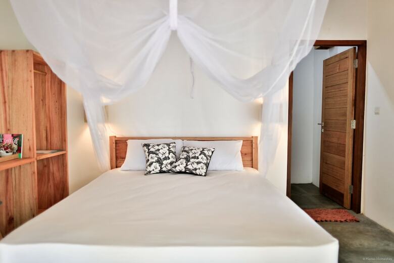Hotel Nanas Homestay