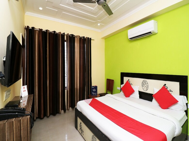 Hotel Oyo 23412 Orrkit Inn