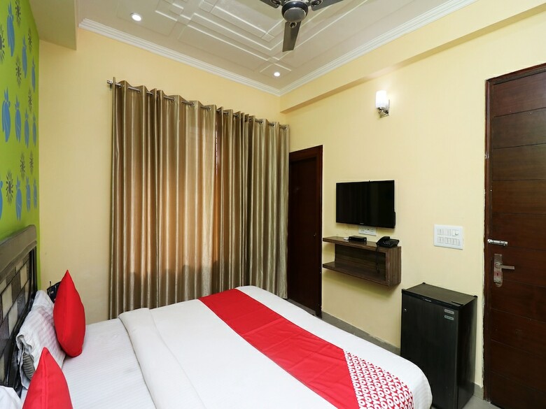 Hotel Oyo 23412 Orrkit Inn