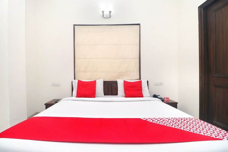 Oyo 18964 Hotel Temple View