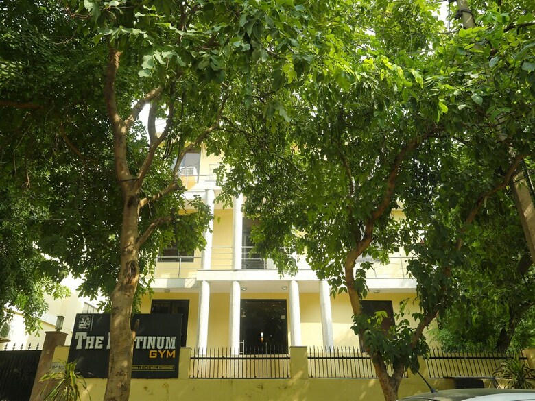 Hotel Oyo 18967 Haveli Inn