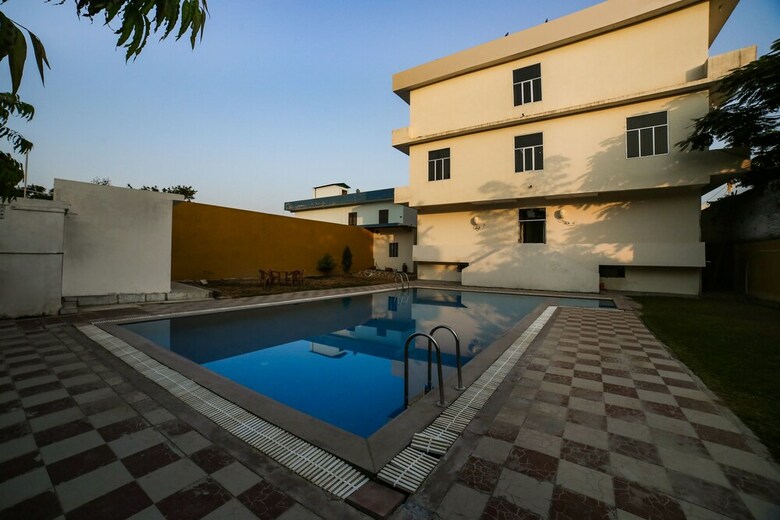 Hotel Oyo 24101 Tiger Regency Resort