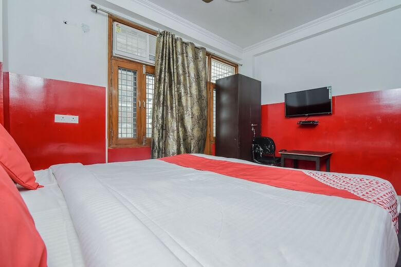 Hotel Oyo 18434 Shiva Inn