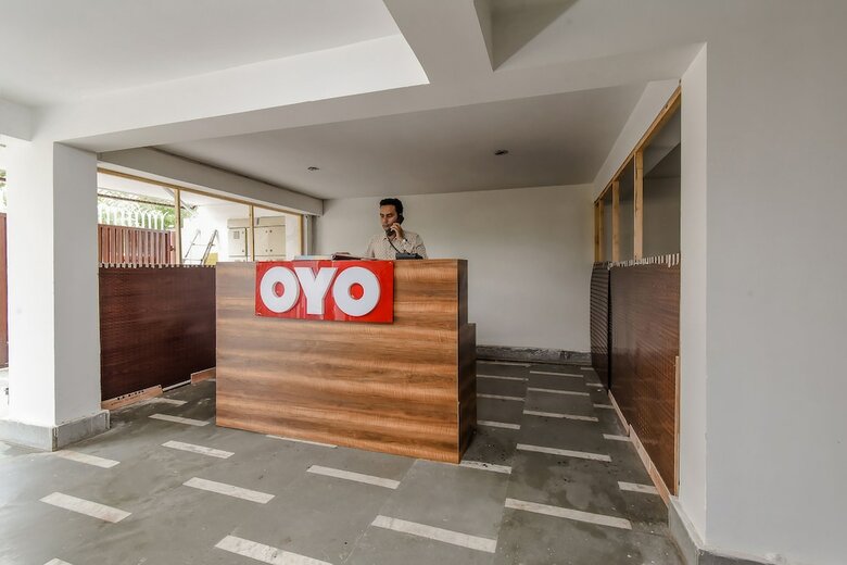 Hotel Oyo 18434 Shiva Inn