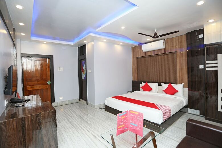 Hotel Oyo 15578 Dora House