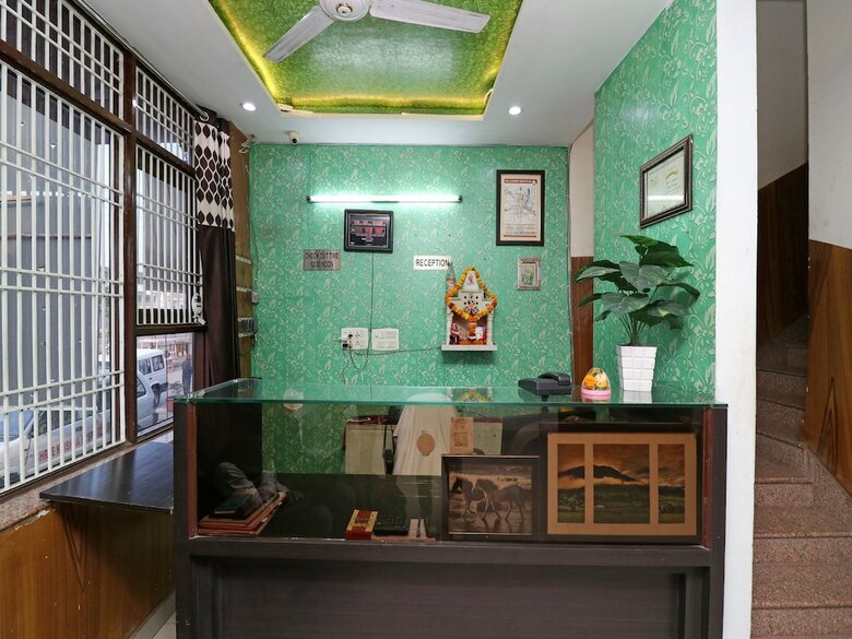 Oyo 24958 Hotel Dayal