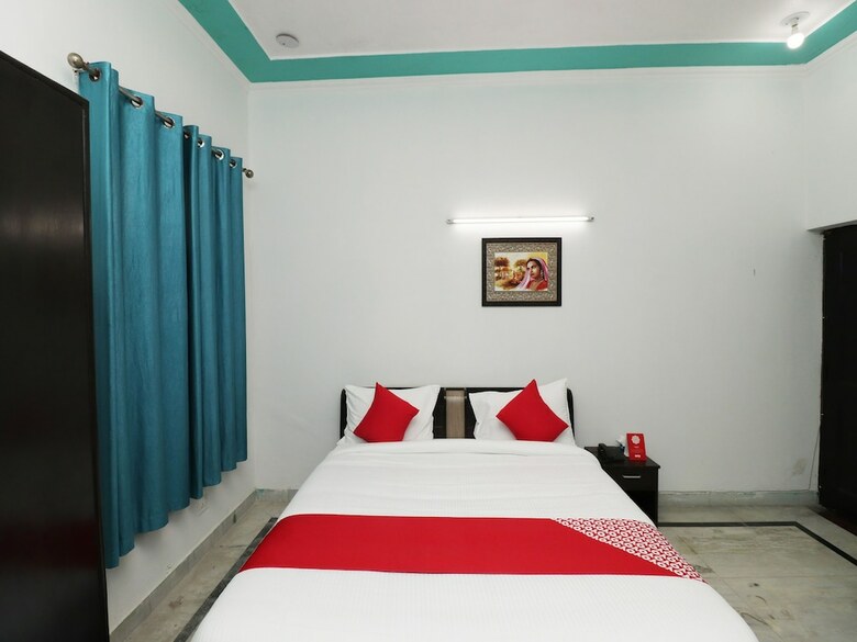 Hotel Oyo 28612 The Heaven Inn
