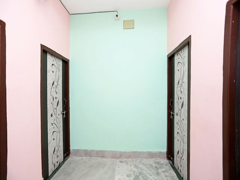 Hotel Oyo 19627 Ankit Guest House