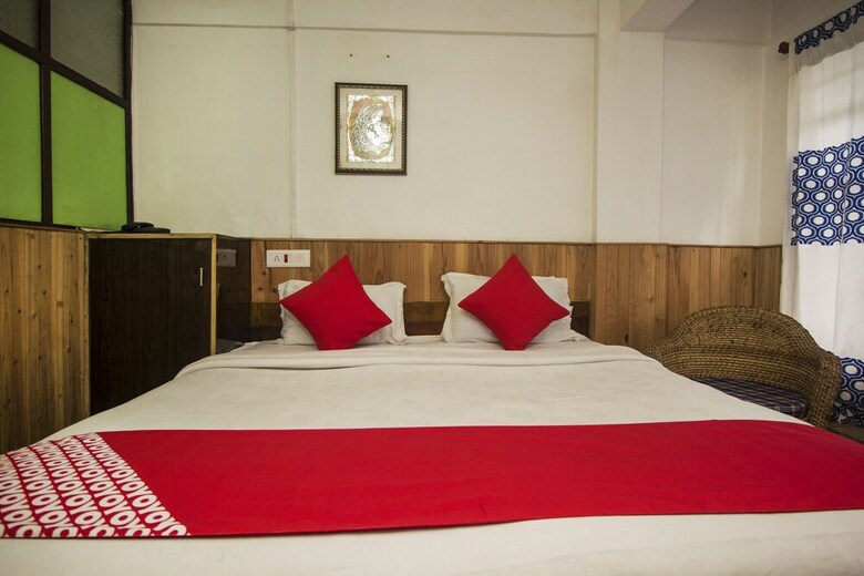 Hotel Oyo 6519 Batasia Loop