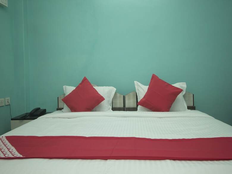Hotel Oyo 17215 Garg Residency