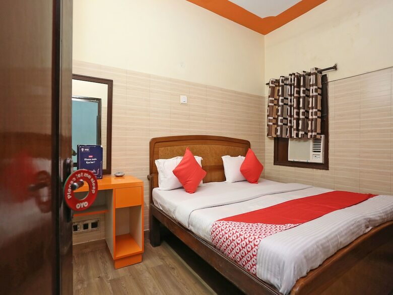 Oyo 15993 Hotel Ashoka Guest House