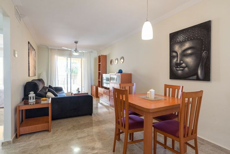 Apartamentos Malagasuite Beach & Sun