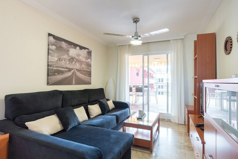 Apartamentos Malagasuite Beach & Sun