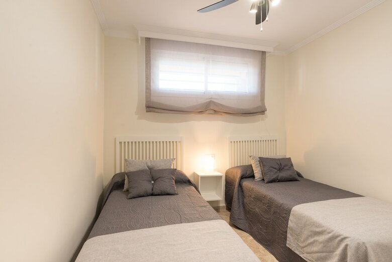 Apartamentos Malagasuite Beach & Sun