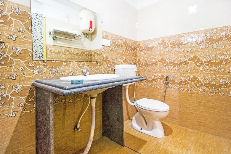 Fabhotel Amaltash