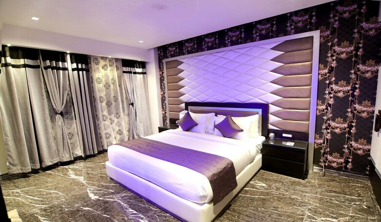 Hotel Grand Orchid