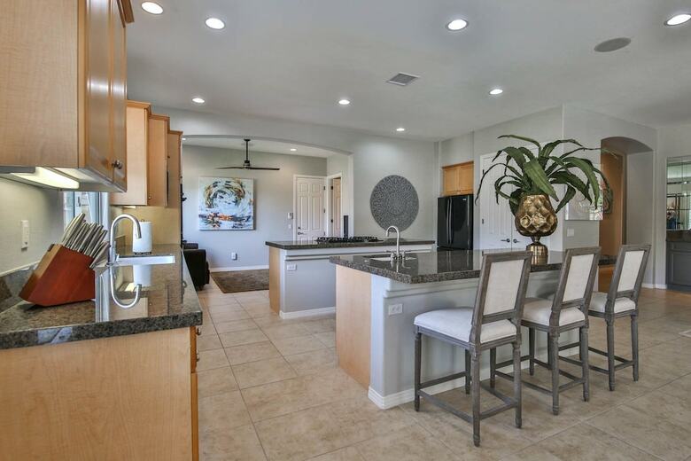 Hostal Spring Rain - Four Bedroom Home