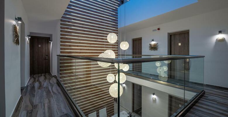Hotel Kyma Rooms & Suites