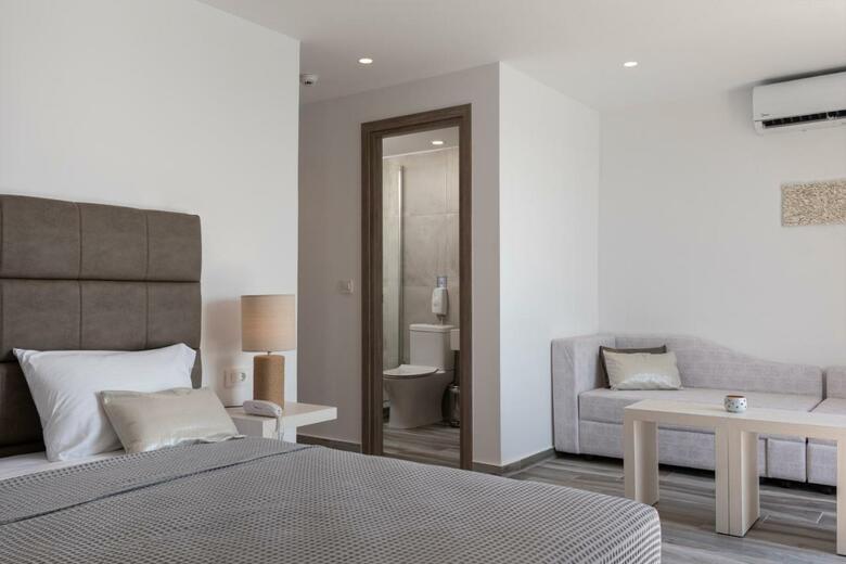 Hotel Kyma Rooms & Suites