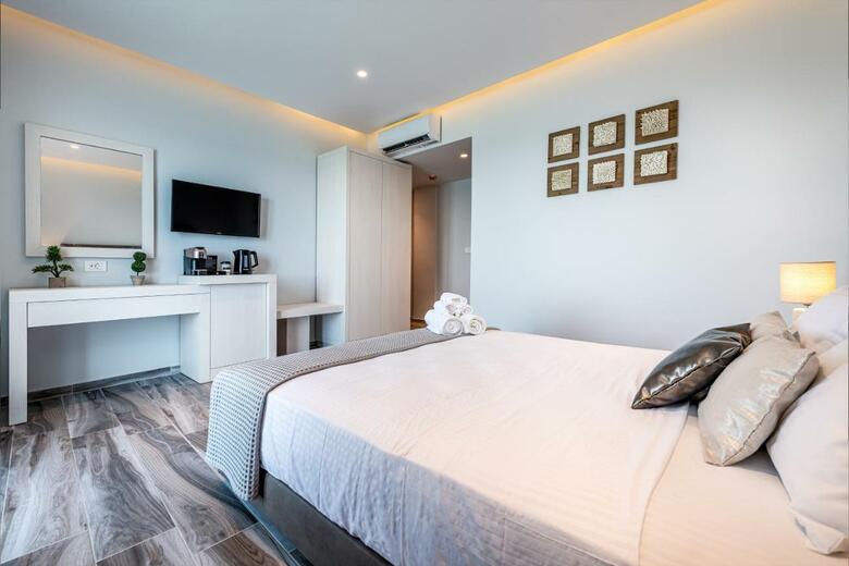 Hotel Kyma Rooms & Suites