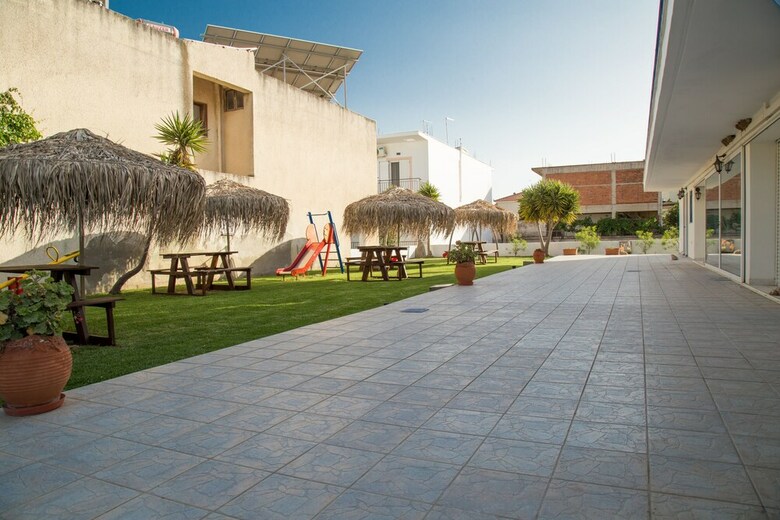 Apartamentos Xenones Anemomiloi