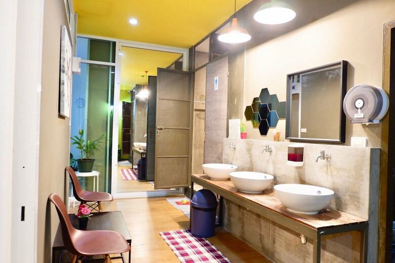 Hostal Sleep Cafe @ Hidee 24/7 Hostel
